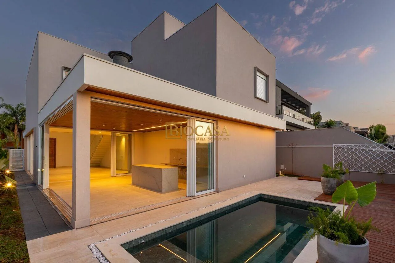 Casa de 404 m² Residencial e Empresarial Alphaville - Ribeirão Preto